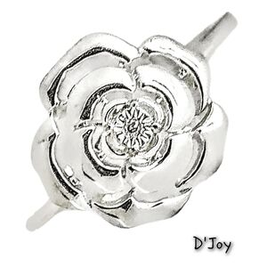 D'Joy White Diamond Accent Flower Ring in Sterling Silver | Size 10.25 | NWOT